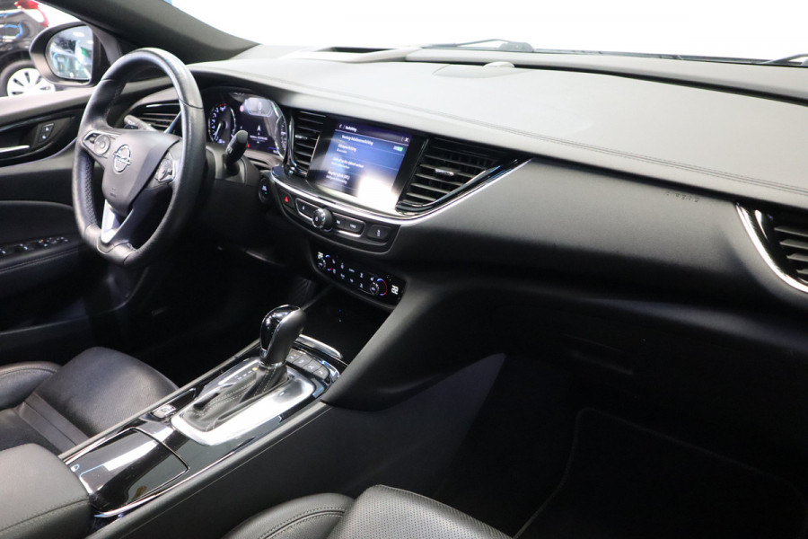 Opel Insignia Grand Sport 1.6 Turbo Exclusive Cruise/Climate open dak Automaat 200PK NAP!