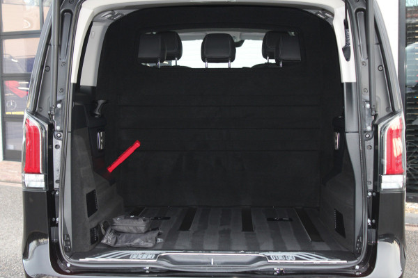 Mercedes-Benz V-Klasse 250d / DC / bj 2025 / 4-Matic / 1.700km!! / 2x Elec Schuifd / Burmester / Vol Opties / NIEUW!!