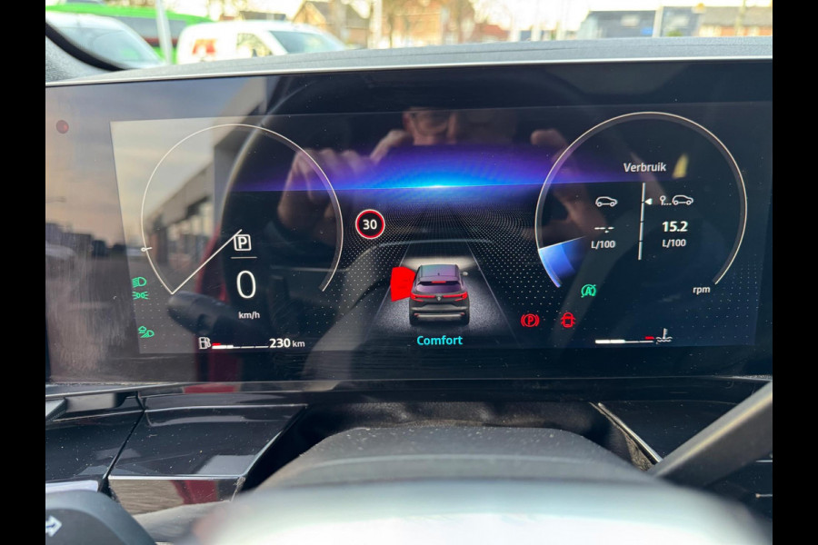 Renault Austral TCe 160 EDC mild hybrid techno esprit Alpine Pano