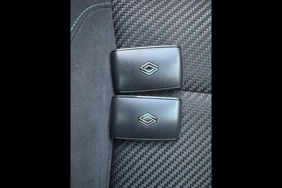 Renault Austral TCe 160 EDC mild hybrid techno esprit Alpine Pano