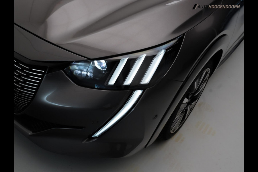 Peugeot 208 1.2 PureTech GT 100PK (APPLE CARPLAY,LED,SPORTSTOELEN,SFEERVERLICHTING,CAMERA,LM-VELGEN,PDC,CRUISE,DODEHOEK,KEYLESS)