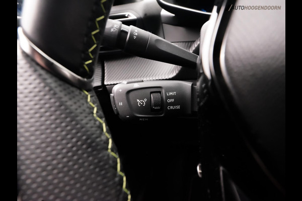 Peugeot 208 1.2 PureTech GT 100PK (APPLE CARPLAY,LED,SPORTSTOELEN,SFEERVERLICHTING,CAMERA,LM-VELGEN,PDC,CRUISE,DODEHOEK,KEYLESS)