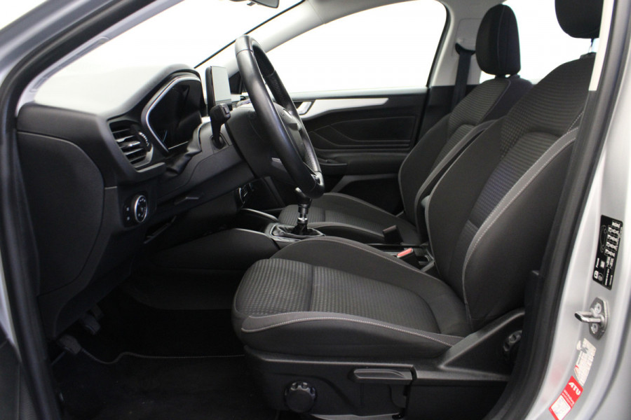 Ford FOCUS Wagon 1.0 EcoBoost Active Business |Stoelverwarming|camera|navi