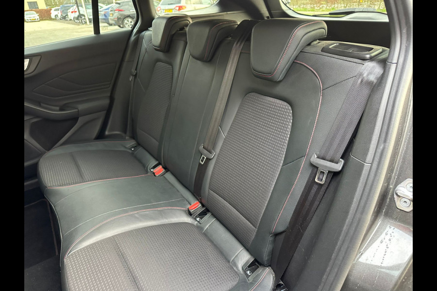Ford FOCUS Wagon 1.5 ST-Line 150pk My 2019 | Winterpack | B&O | LED | Leder-Stof | occasion