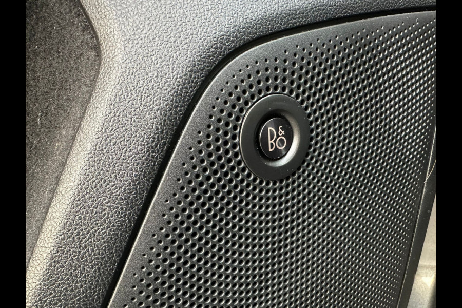 Ford FOCUS Wagon 1.5 ST-Line 150pk My 2019 | Winterpack | B&O | LED | Leder-Stof | occasion