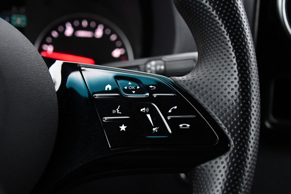 Mercedes-Benz Sprinter 317 1.9 CDI L2H2 RWD AMG Black Edition FACELIFT! Camera, Cruise, Carplay, LED, Multimedia, 170pk, NAVI, Automaat, Uniek!