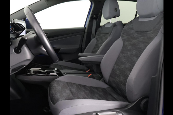 Volkswagen ID.4 Life Two-Tone 77 kWh 500 km actieradius | Navigatie | Parkeersensoren |
