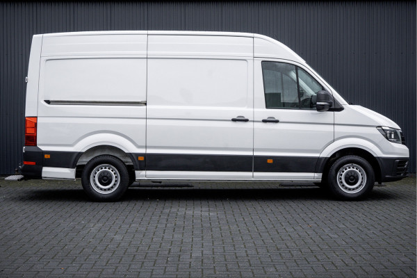 Volkswagen Crafter **2.0 TDI L3H2 | 140PK | Andriod&Carplay | Adapt.Cruise | Camera | Navi | 3-Zits | Trekhaak**