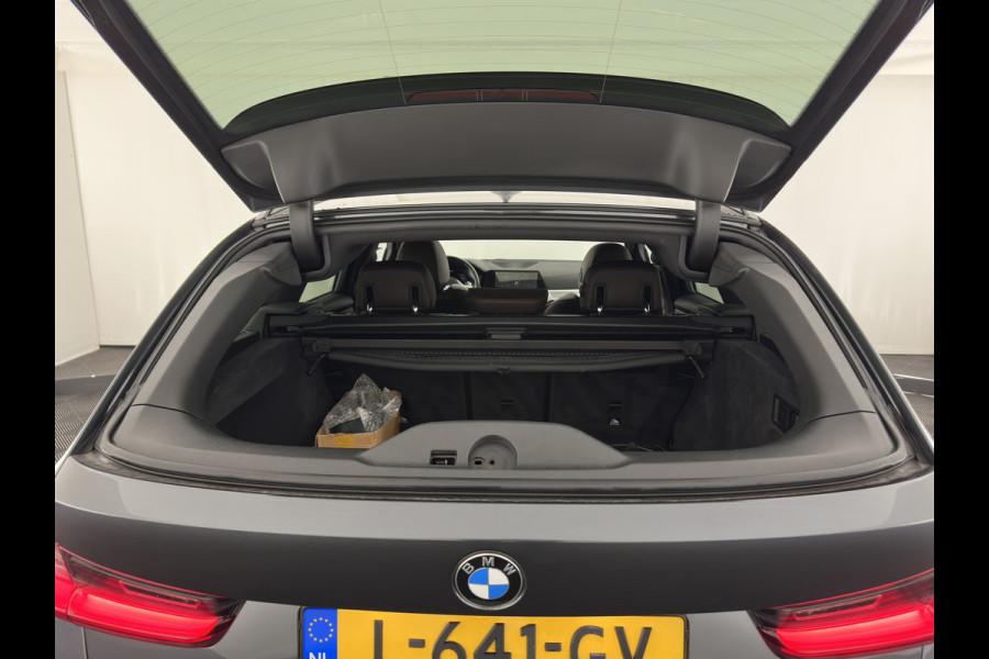 BMW 3 Serie Touring 320e M-Sportpack Business Edition Plus (Plug-In) (INCL-BTW) *PANO | LASER-LED | LEATHER | HEATED-SPORTSEATS | HARMAN/KARDON | VIRTUAL-COCKPIT | AMBIENT-LIGHT | NAVI-FULLMAP | DAB+ | 18''ALU*