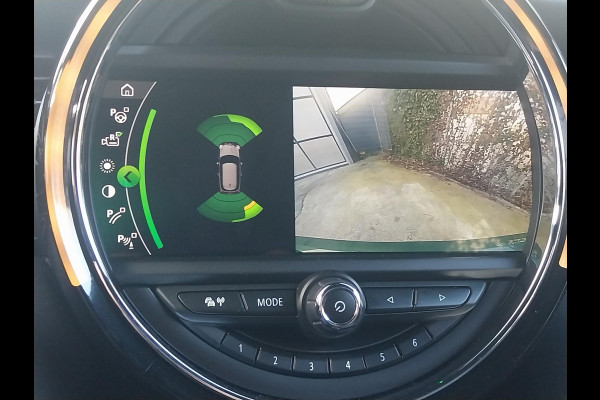 MINI Mini Electric Charged 33 kWh 184 PK | Navigatie | Stoelverwarming | 1e eigenaar |