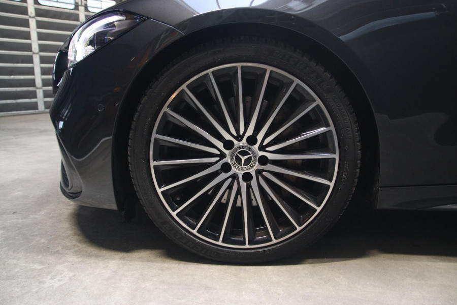 Mercedes-Benz C-Klasse 200 AMG PANO-BURMESTER-MEMORY-HUD-360