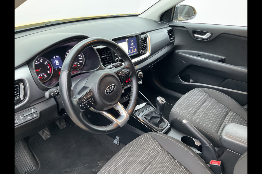 Kia Stonic 1.0 T-GDi DynamicLine Navi Camera Trekhaak Carplay Keyless Yellow Star