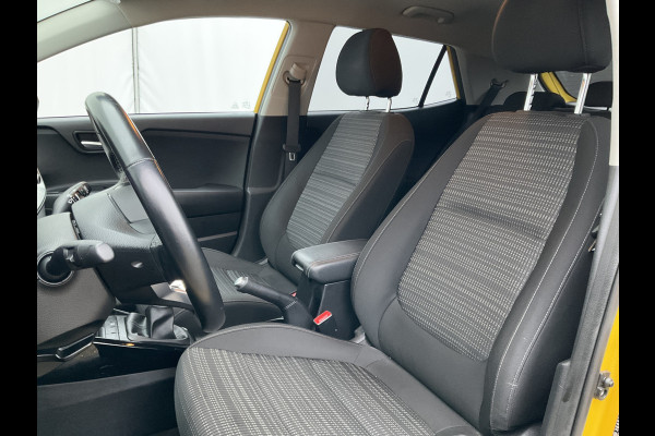 Kia Stonic 1.0 T-GDi DynamicLine Navi Camera Trekhaak Carplay Keyless Yellow Star