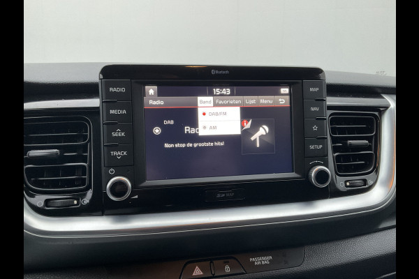 Kia Stonic 1.0 T-GDi DynamicLine Navi Camera Trekhaak Carplay Keyless Yellow Star