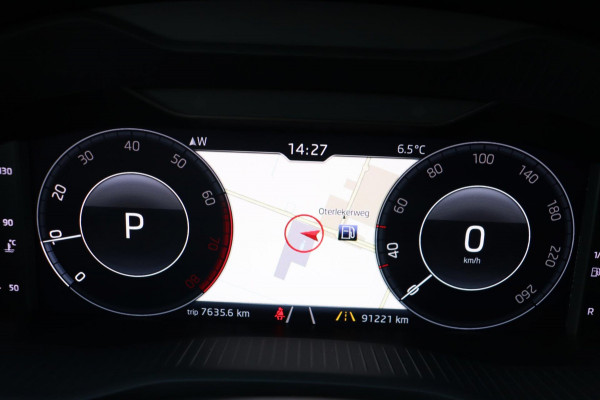 Škoda Kodiaq 1.5 TSI Business Edition org.NL schuifdak digitaal dashboard el.trekhaak adapt.cruise camera el.klep