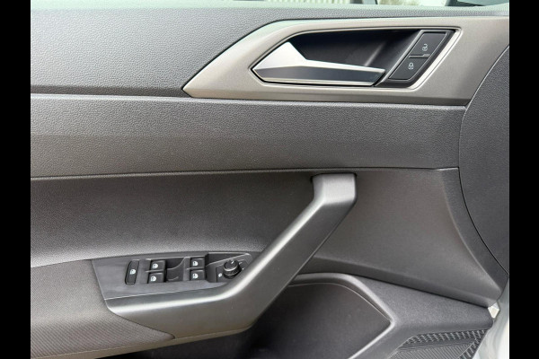 Volkswagen Polo 1.0 TSI Comfortline Business CARPLAY | CRUISE | AIRCO | NWE APK