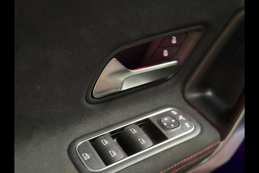 Mercedes-Benz A-Klasse AMG 35 4MATIC Edition 1 | pano | Memory | Multibeam | 360 camera | Keyless | Sfeerverlichting | DAB