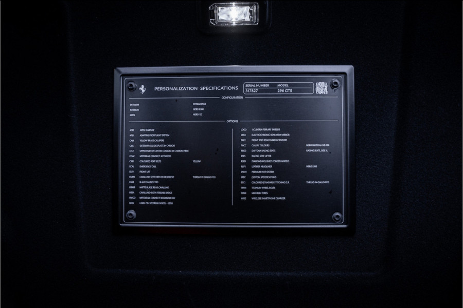 Ferrari 296 GTS 3.0 V6 830pk ** Kroymans ** Daytona Seats ** Lift ** HUD ** Pass Display ** Carbon Btw