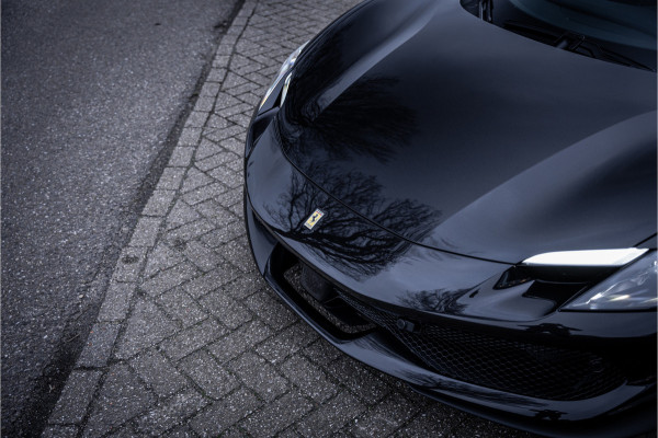 Ferrari 296 GTS 3.0 V6 830pk ** Kroymans ** Daytona Seats ** Lift ** HUD ** Pass Display ** Carbon Btw