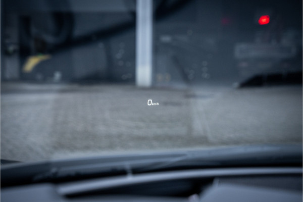 Ferrari 296 GTS 3.0 V6 830pk ** Kroymans ** Daytona Seats ** Lift ** HUD ** Pass Display ** Carbon Btw