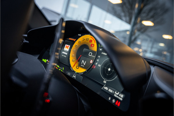 Ferrari 296 GTS 3.0 V6 830pk ** Kroymans ** Daytona Seats ** Lift ** HUD ** Pass Display ** Carbon Btw