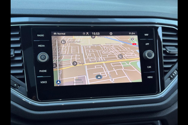 Volkswagen T-Roc 1.5 TSI 3x R-Line Pano/Virtual/Camera/AppleCarPlay