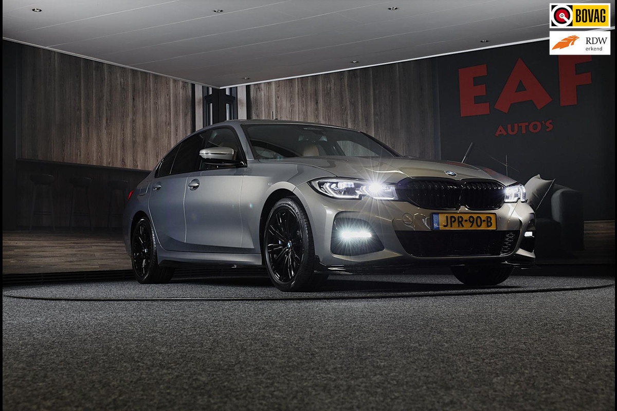 BMW 3-serie 330e High Executive M Sport / Head Up / Memory / Acc / Lane Assist / Dode Hoek / Open Dak / Cognac Leder / Camera /Led