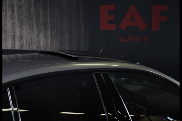 BMW 3-serie 330e High Executive M Sport / Head Up / Memory / Acc / Lane Assist / Dode Hoek / Open Dak / Cognac Leder / Camera /Led