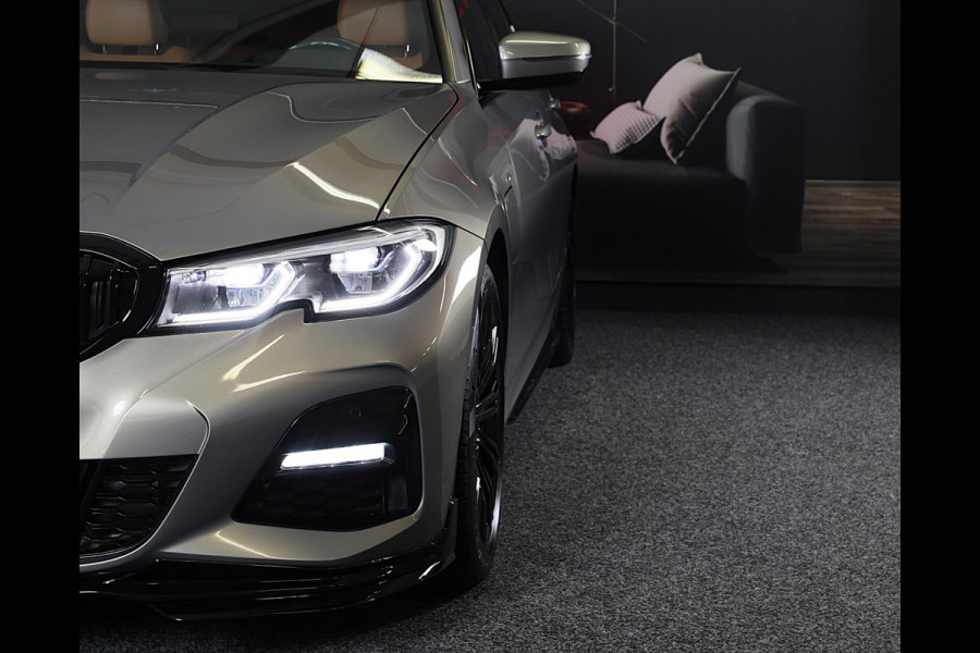 BMW 3-serie 330e High Executive M Sport / Head Up / Memory / Acc / Lane Assist / Dode Hoek / Open Dak / Cognac Leder / Camera /Led