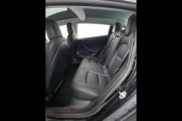 Tesla Model 3 Standard RWD Plus 60 kWh 19'' velgen, wordt verwacht, keurige auto