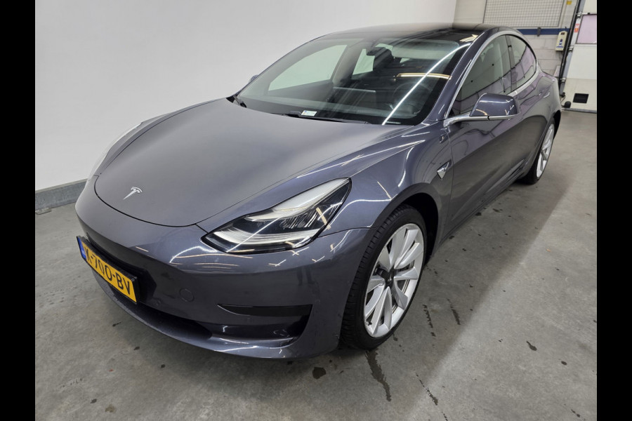 Tesla Model 3 Standard RWD Plus 60 kWh 19'' Velgen, € 16.500,00 netto Wordt verwacht