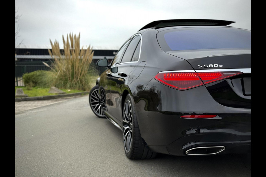 Mercedes-Benz S-Klasse 580 e AMG Panoramadak|4D Burmester®|Softclose|Head-Up|Achterasbesturing|Luxe leder|Stuur verw.|Stoel vent.