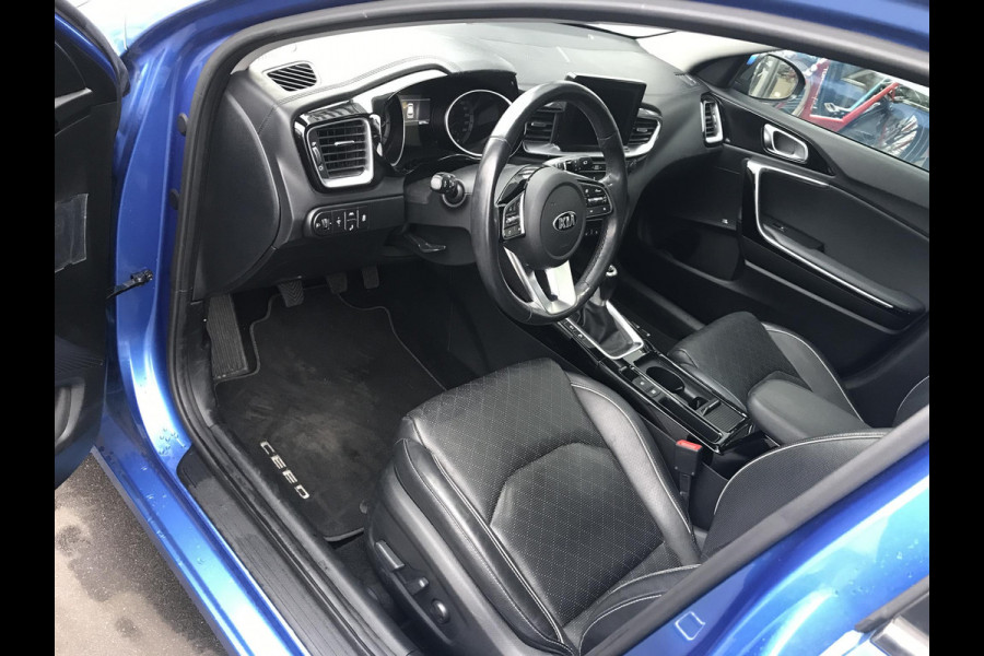 Kia Ceed 1.4 ExecutiveLine Full option dealer onderhouden