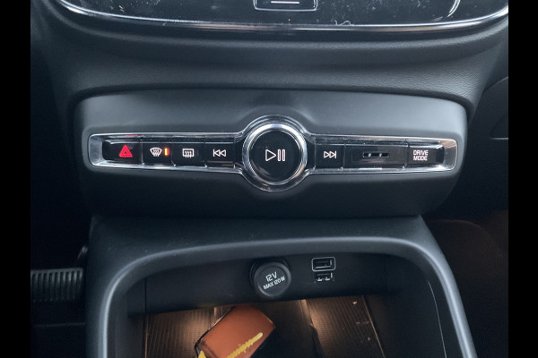 Volvo XC40 1.5 T5 Recharge R-Design Pano Stoel/Stuurvw Keyless Harman Kardon Blis