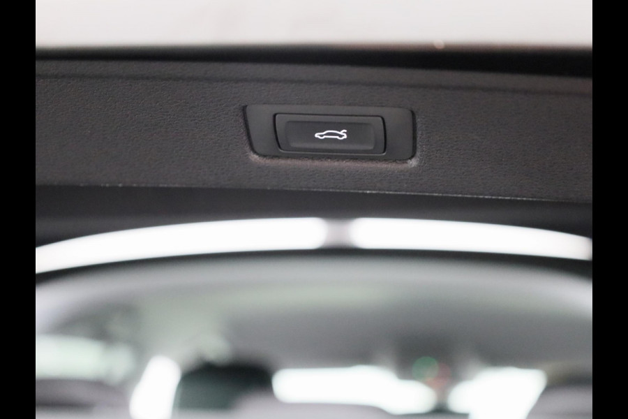 Audi A5 Sportback 40 TFSI Advanced Edition 204pk | Sportstoelen | Matrix LED koplampen | 19 inch lichtmetalen velgen | Voorstoelen met massage functie