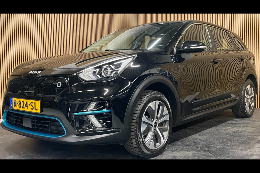Kia e-Niro 64 kWh|100% SOH|NIEUWE LOGO|FACELIFT|3-FASE|TREKHAAK|1/2 LEDER|ACC|APPLE CARPLAY/ANDROID AUT|CAMERA|1e EIG|NL-AUTO|NAP|