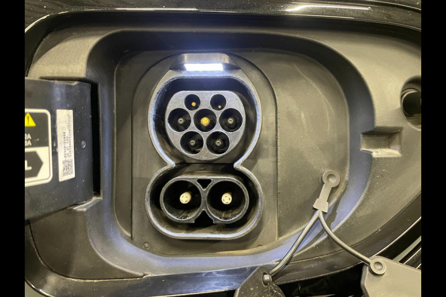 Kia e-Niro 64 kWh|100% SOH|NIEUWE LOGO|FACELIFT|3-FASE|TREKHAAK|1/2 LEDER|ACC|APPLE CARPLAY/ANDROID AUT|CAMERA|1e EIG|NL-AUTO|NAP|