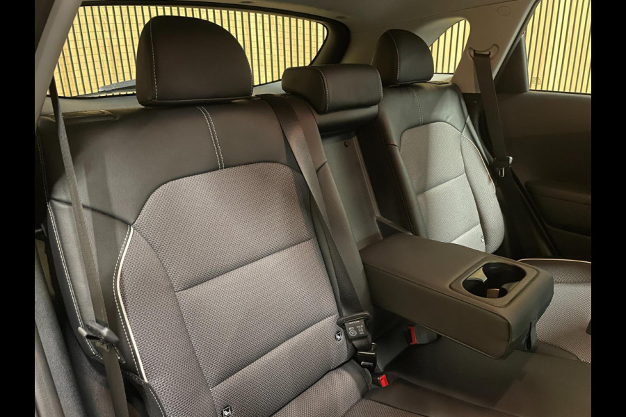 Kia e-Niro 64 kWh|100% SOH|NIEUWE LOGO|FACELIFT|3-FASE|TREKHAAK|1/2 LEDER|ACC|APPLE CARPLAY/ANDROID AUT|CAMERA|1e EIG|NL-AUTO|NAP|