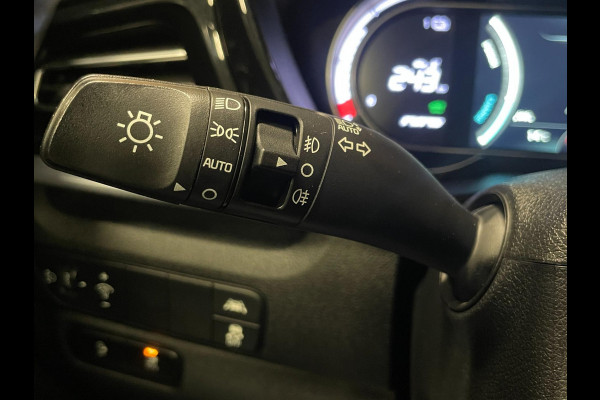 Kia e-Niro 64 kWh|100% SOH|NIEUWE LOGO|FACELIFT|3-FASE|TREKHAAK|1/2 LEDER|ACC|APPLE CARPLAY/ANDROID AUT|CAMERA|1e EIG|NL-AUTO|NAP|