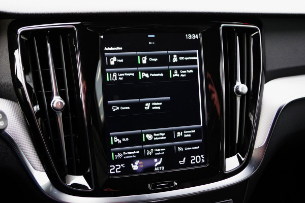 Volvo V60 2.0 T8 Recharge 390 PK AWD R-Design PHEV, Trekhaak, 360 Camera, Memory, H/K Sound, Adap. Cruise Control