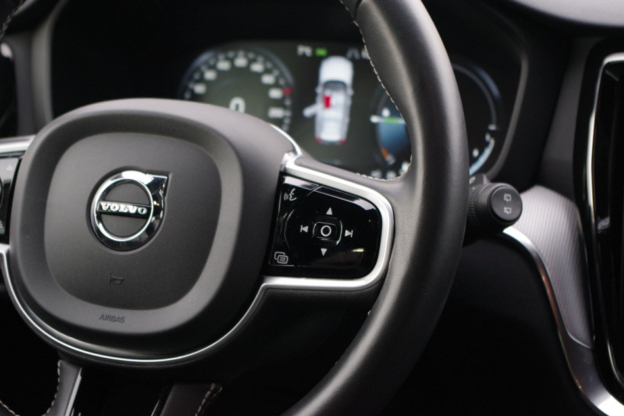 Volvo V60 2.0 T8 Recharge 390 PK AWD R-Design PHEV, Trekhaak, 360 Camera, Memory, H/K Sound, Adap. Cruise Control