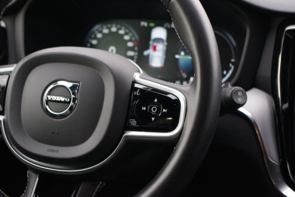 Volvo V60 2.0 T8 Recharge 390 PK AWD R-Design PHEV, Trekhaak, 360 Camera, Memory, H/K Sound, Adap. Cruise Control