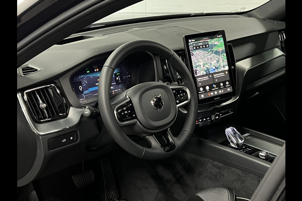 Volvo XC60 T8 Plug-in AWD Black Edition *455PK* Open dak | Adapt. cruise control | Harman Kardon | 360° Camera | Head-up | Pilot assist