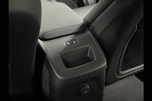 Volvo XC60 T8 Plug-in AWD Black Edition *455PK* Open dak | Adapt. cruise control | Harman Kardon | 360° Camera | Head-up | Pilot assist