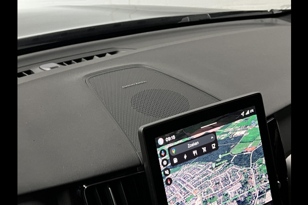 Volvo XC60 T8 Plug-in AWD Black Edition *455PK* Open dak | Adapt. cruise control | Harman Kardon | 360° Camera | Head-up | Pilot assist