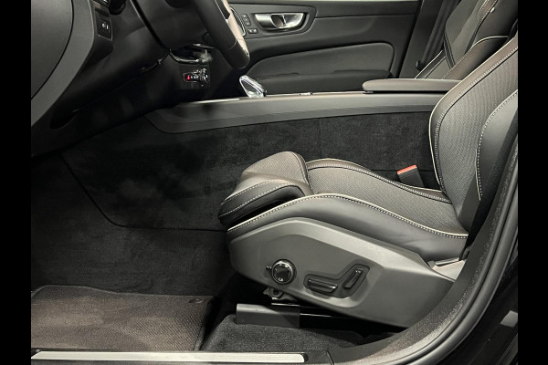 Volvo XC60 T8 Plug-in AWD Black Edition *455PK* Open dak | Adapt. cruise control | Harman Kardon | 360° Camera | Head-up | Pilot assist