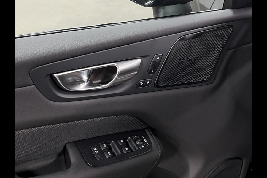 Volvo XC60 T8 Plug-in AWD Black Edition *455PK* Open dak | Adapt. cruise control | Harman Kardon | 360° Camera | Head-up | Pilot assist