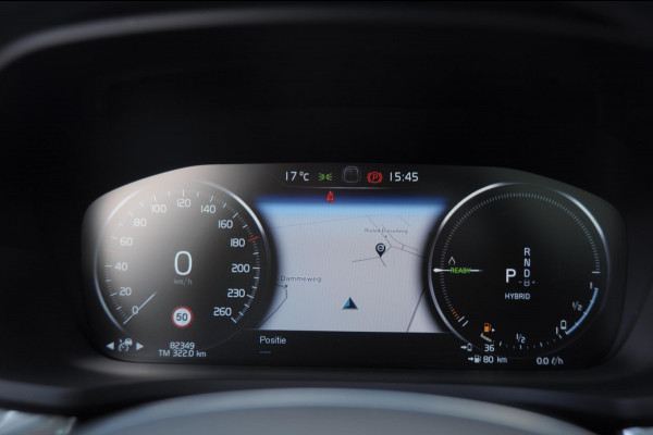 Volvo V60 T6 340PK Automaat Recharge AWD Inscription Trekhaak / Adaptieve cruise control /BLIS / Parkeersensoren met camera / Stoel - en stuurwielverwarming / Elektrische stoelen met geheugen / Getint glas / Apple carplay / Keyless entry / Elektrische achterklep