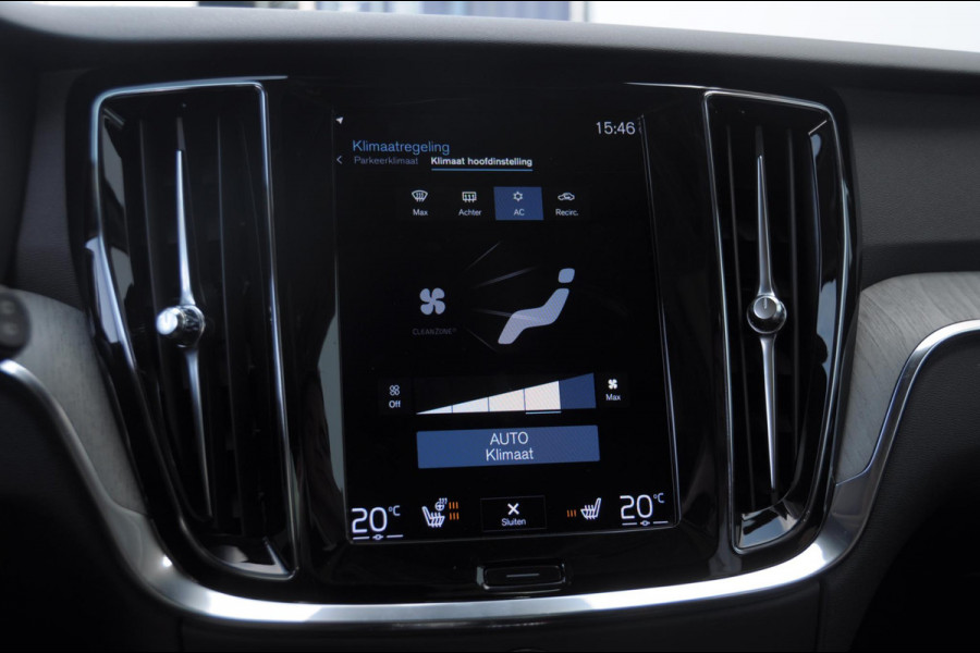 Volvo V60 T6 340PK Automaat Recharge AWD Inscription Trekhaak / Adaptieve cruise control /BLIS / Parkeersensoren met camera / Stoel - en stuurwielverwarming / Elektrische stoelen met geheugen / Getint glas / Apple carplay / Keyless entry / Elektrische achterklep