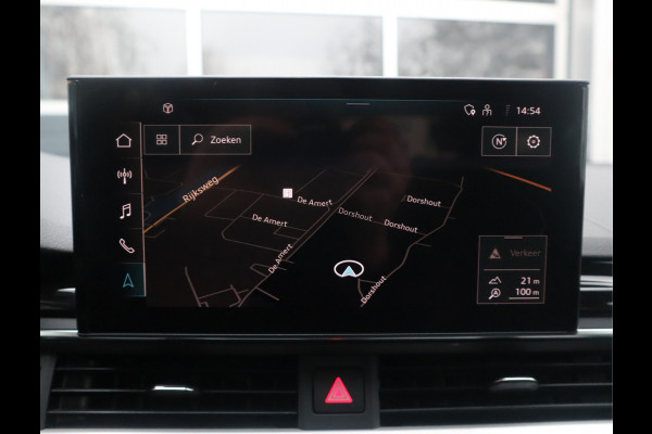 Audi A4 Avant 35 TFSI Launch edition Business / Panoramadak / Massagestoel